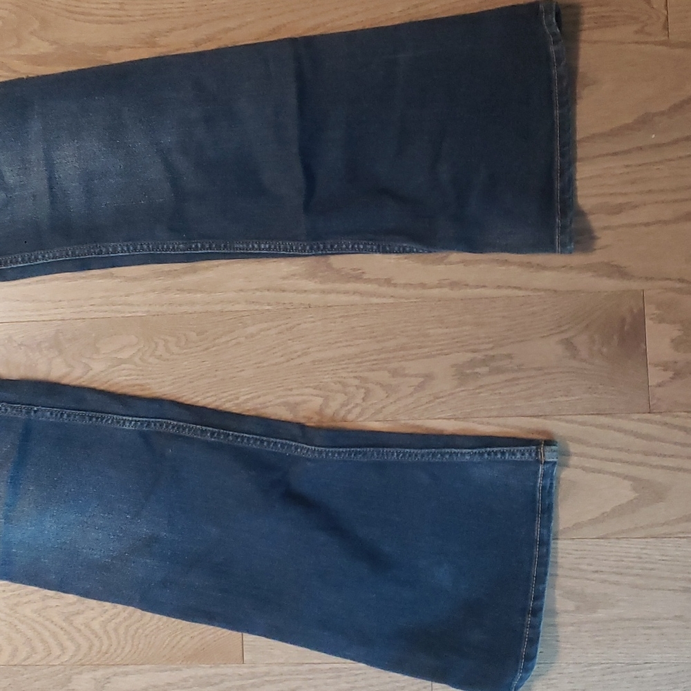 Jeans - Picture 3 of 4